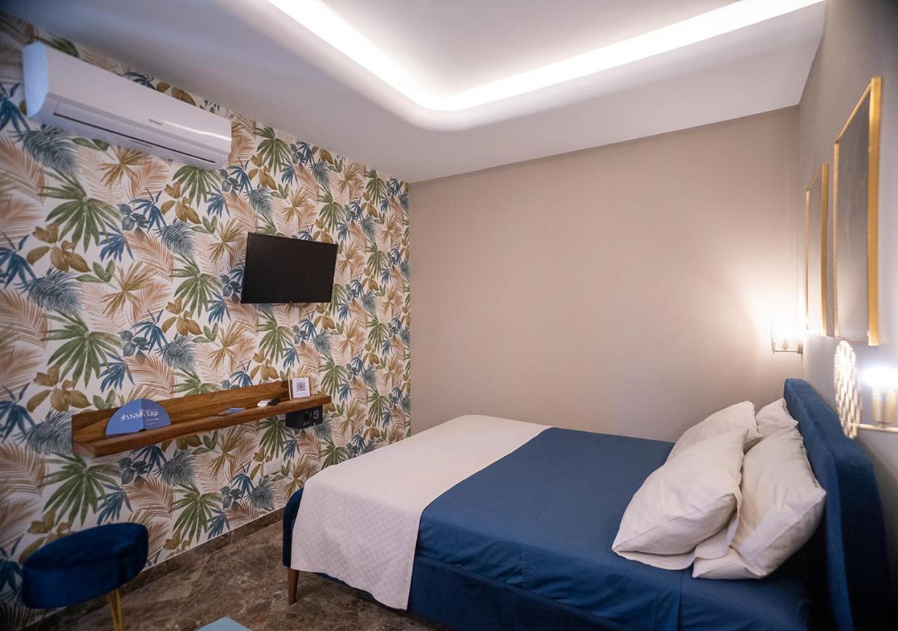 Le Stanze Di Cloe Hotel Naples Luaran gambar
